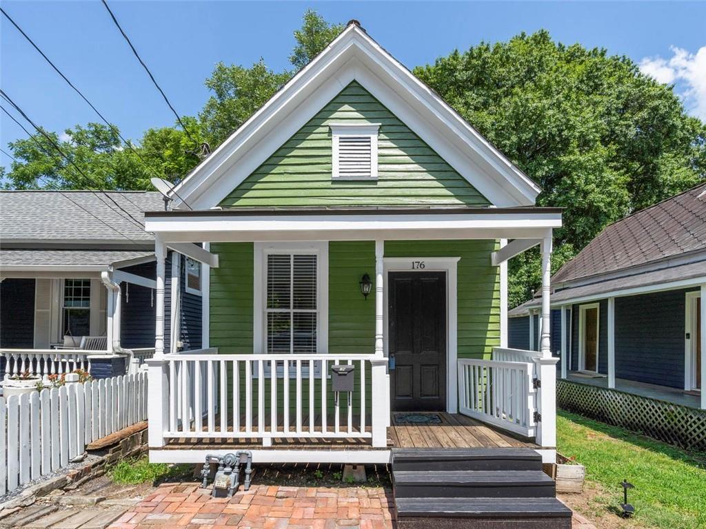 176 Berean Avenue - Photo 1
