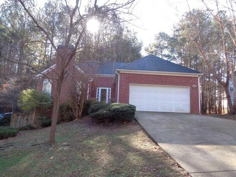 2003 Hawthorne Way - Photo 1