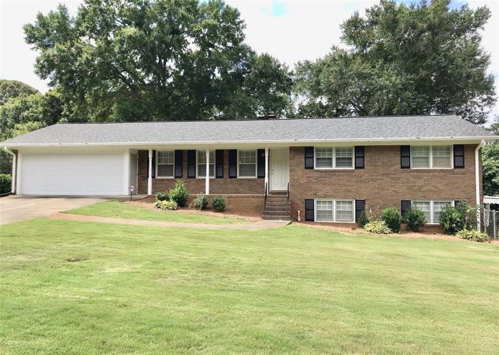 1635 Lake Drive - Photo 1