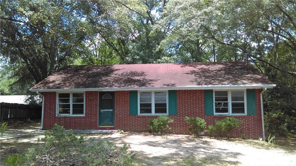 992 Locust Drive - Photo 1