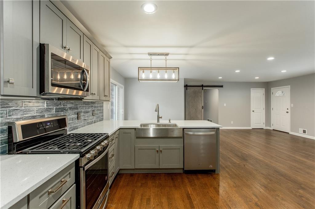 4613 Woodward Road - Photo 1