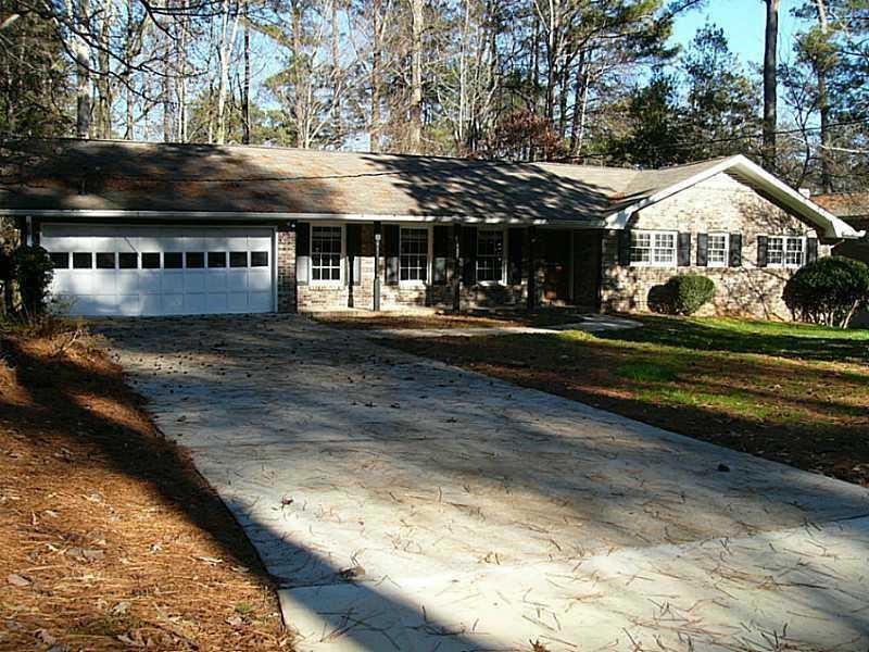 5593 Glenrich Drive - Photo 1