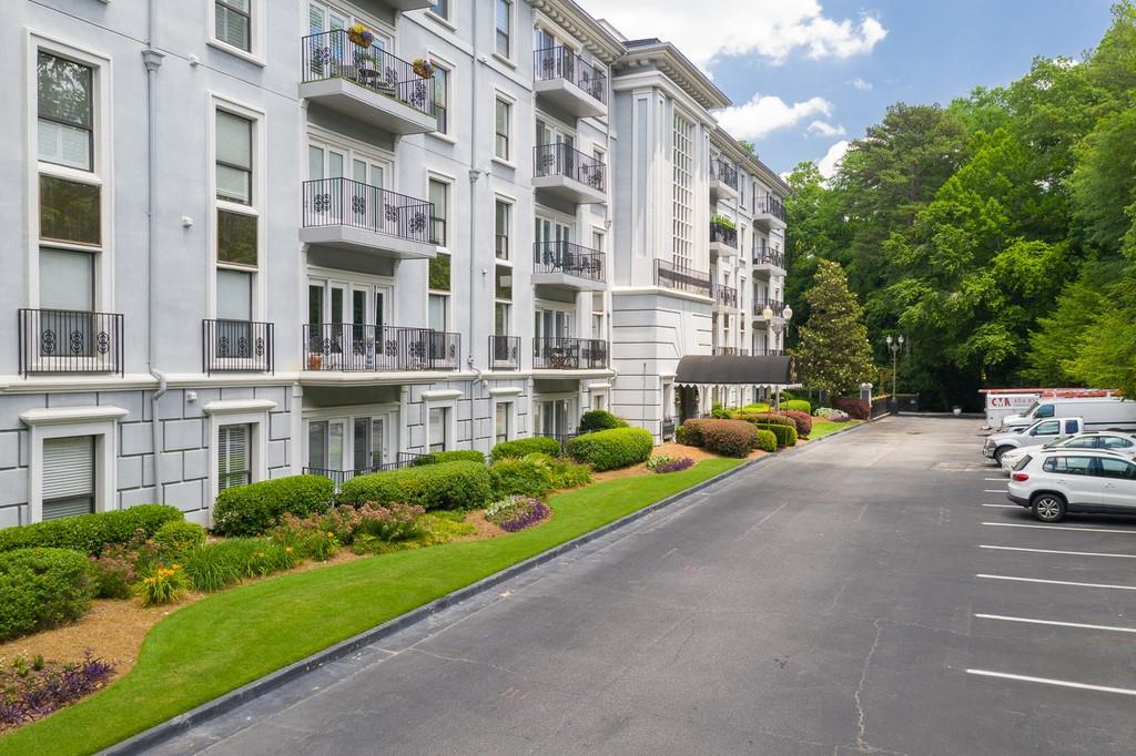 3201 Lenox Road - Photo 1