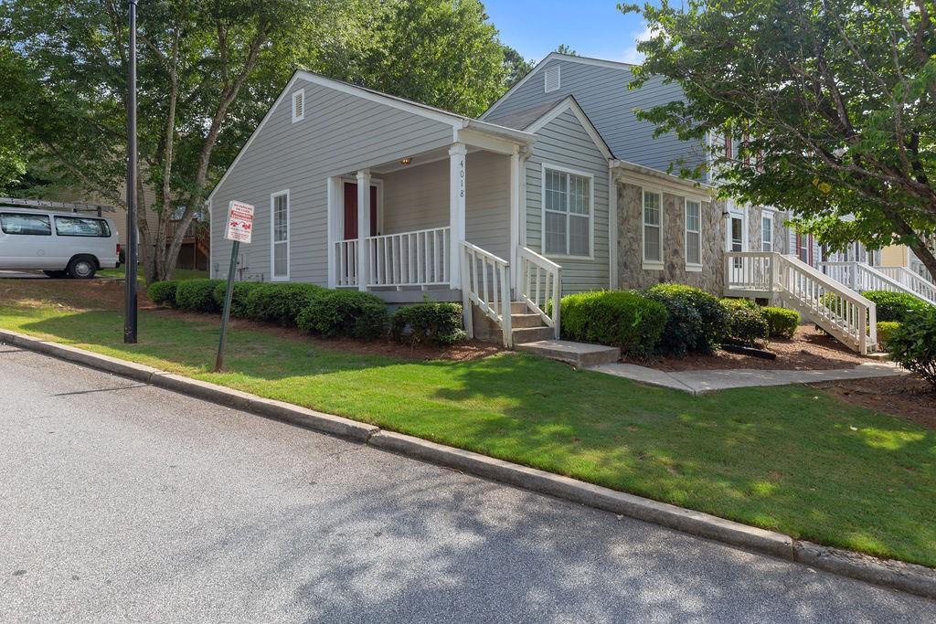4018 Bayside Circle - Photo 1