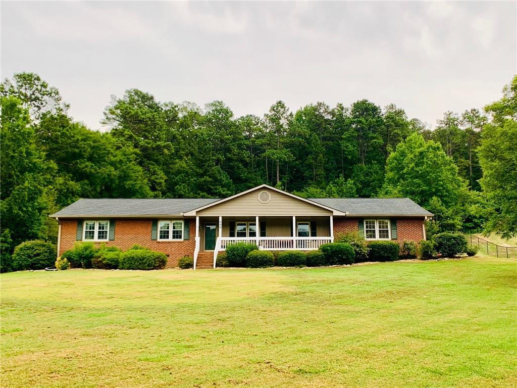 946 Grassdale Road - Photo 1