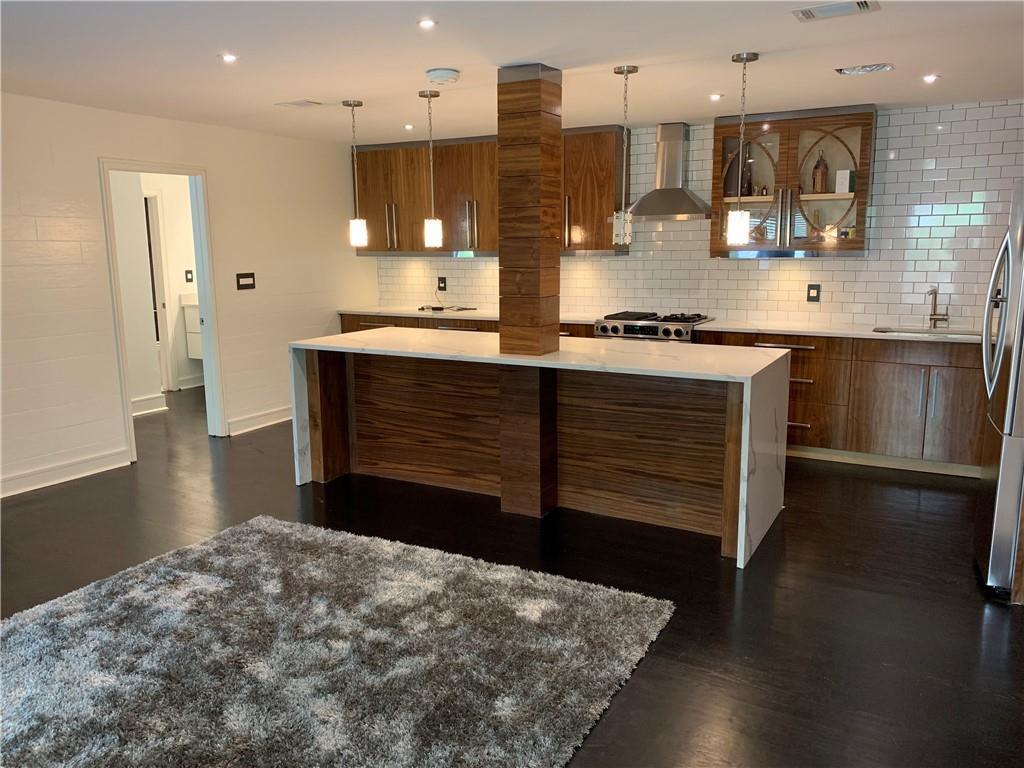 6509 Woodmont Boulevard - Photo 1