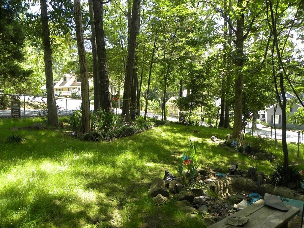 216 Sunset Road - Photo 1