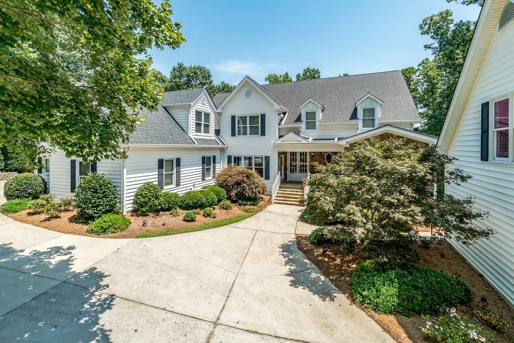 1095 Mockingbird Lane - Photo 1