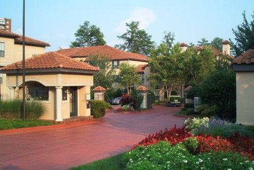 3777 Peachtree Road - Photo 1