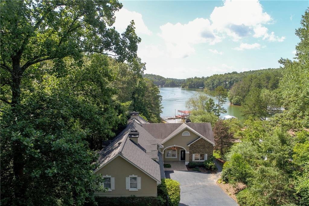 924 Chestatee Point - Photo 1