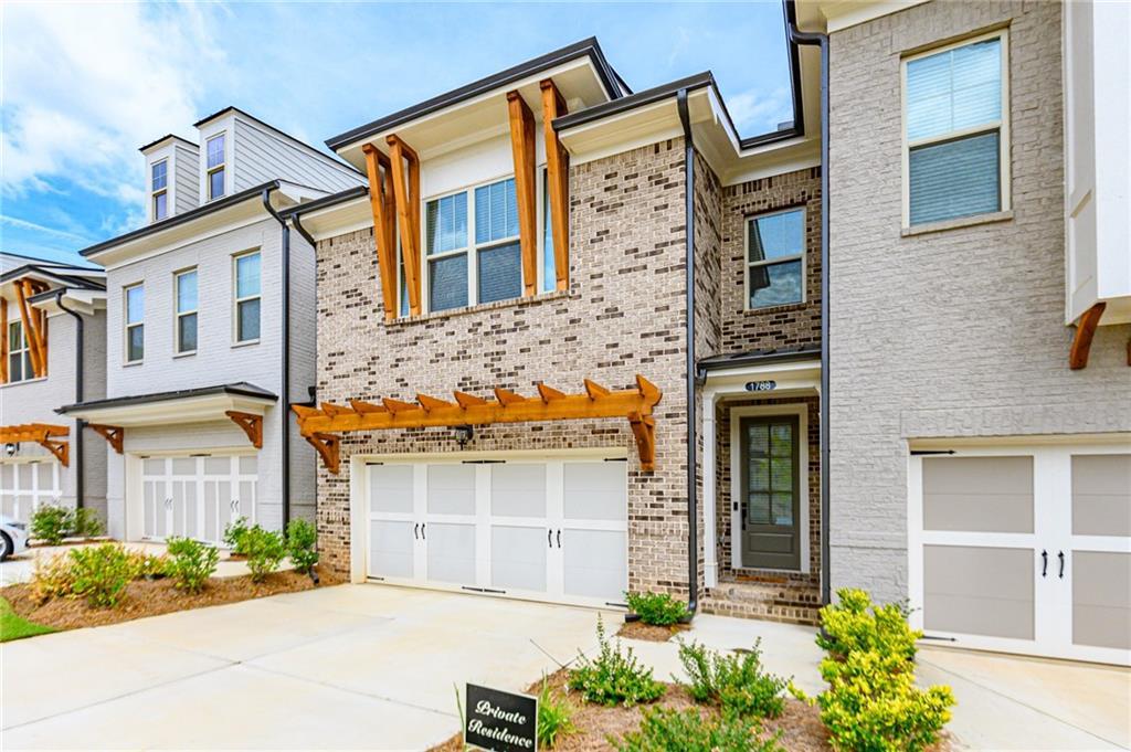 1788 Glenview Park Circle - Photo 1