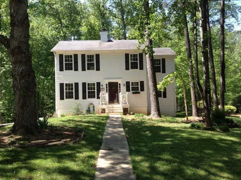 385 Tyson Circle - Photo 1