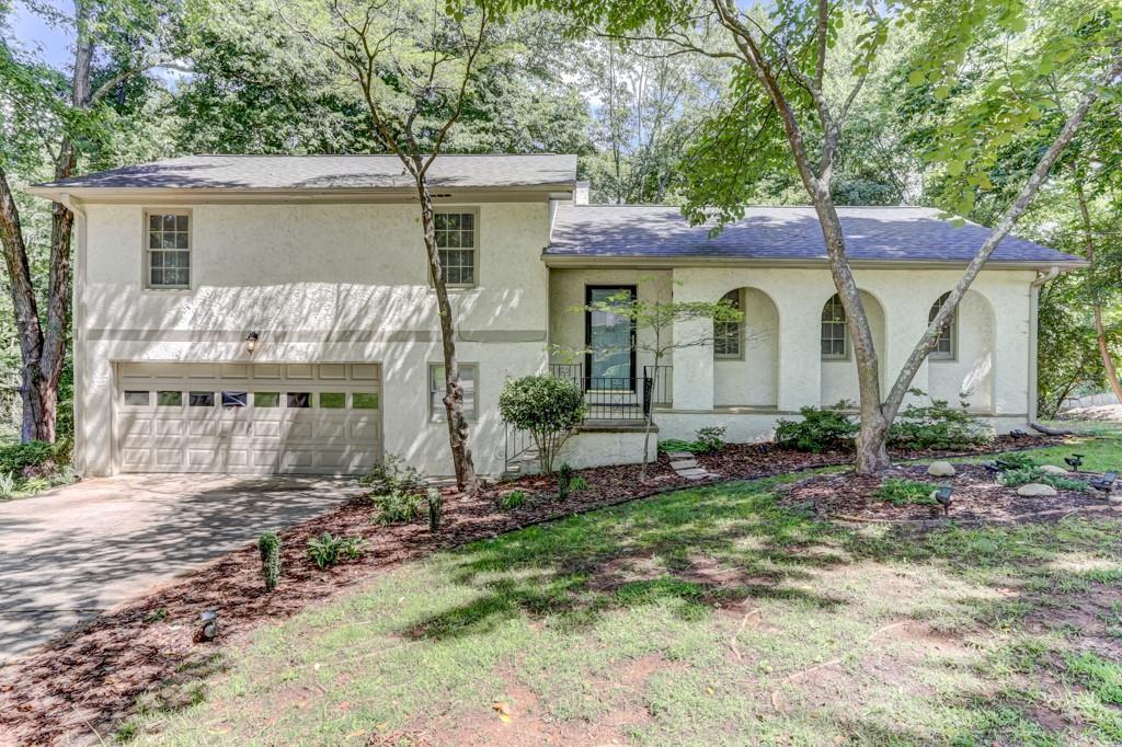 2141 Summerville Court - Photo 1