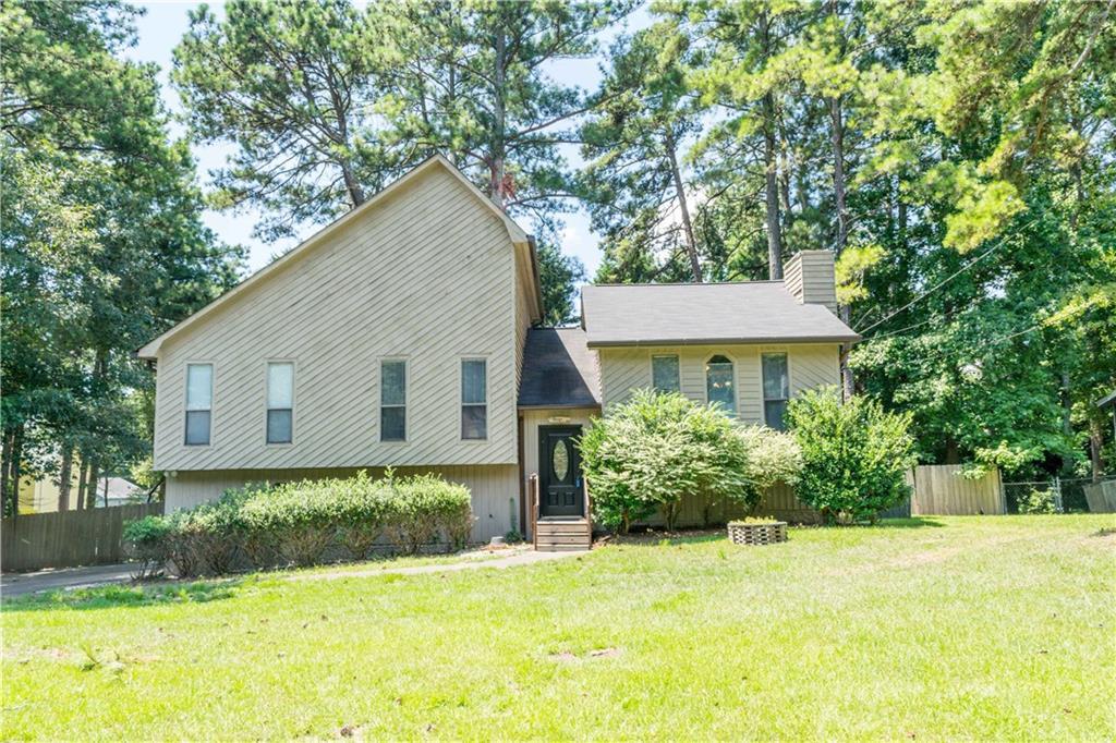 3125 Revere Circle - Photo 1