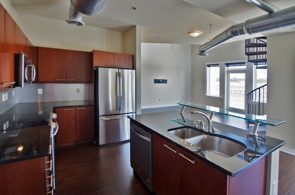264 19th Street - Photo 1
