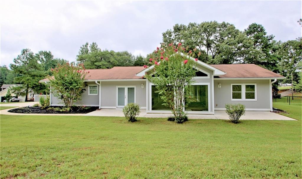 108 Cliff Payton Circle - Photo 1