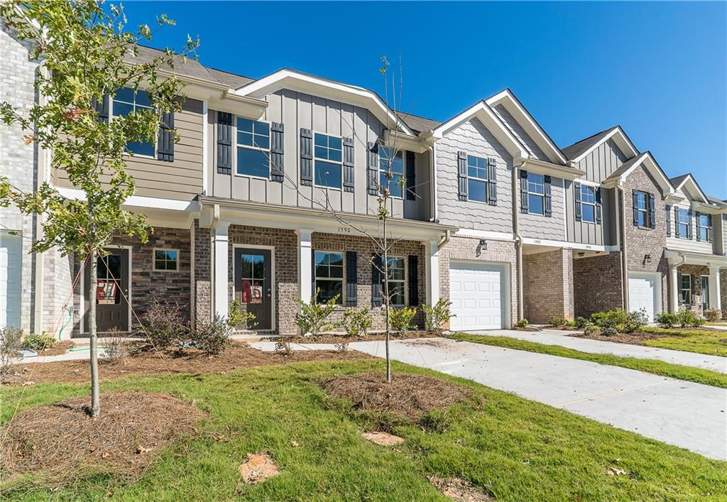 1563 Iris Walk - Photo 1