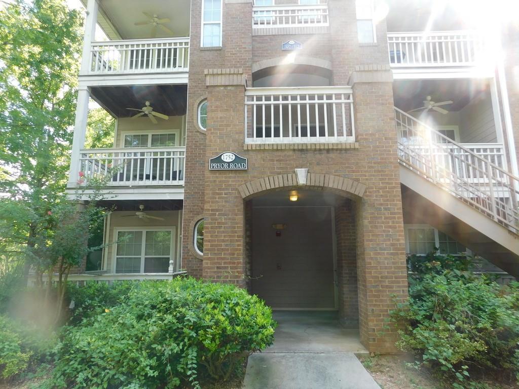 1752 New S Pryor Road - Photo 1