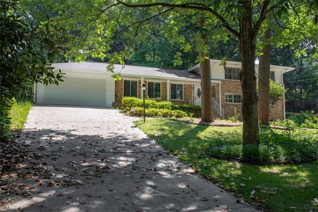4385 Laurel Circle - Photo 1
