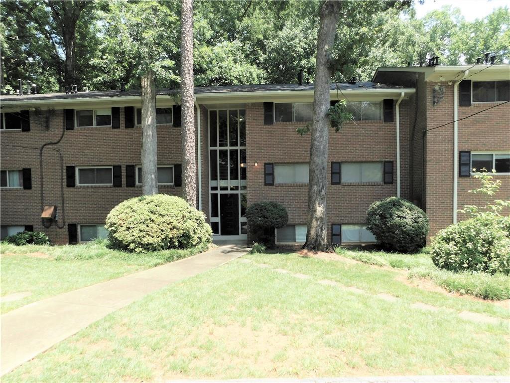 1111 Clairemont Avenue - Photo 1