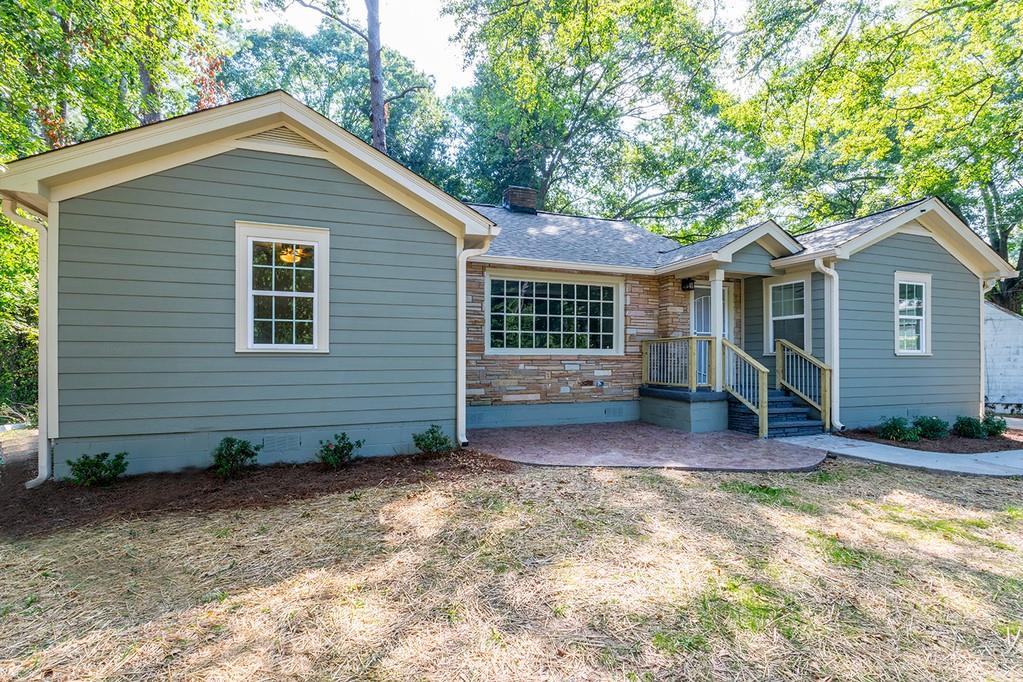 1188 Chatham Avenue - Photo 1