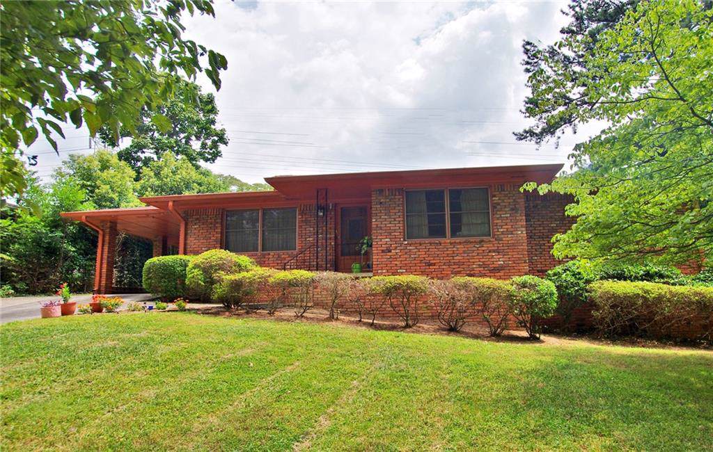 2795 Fairlane Drive - Photo 1