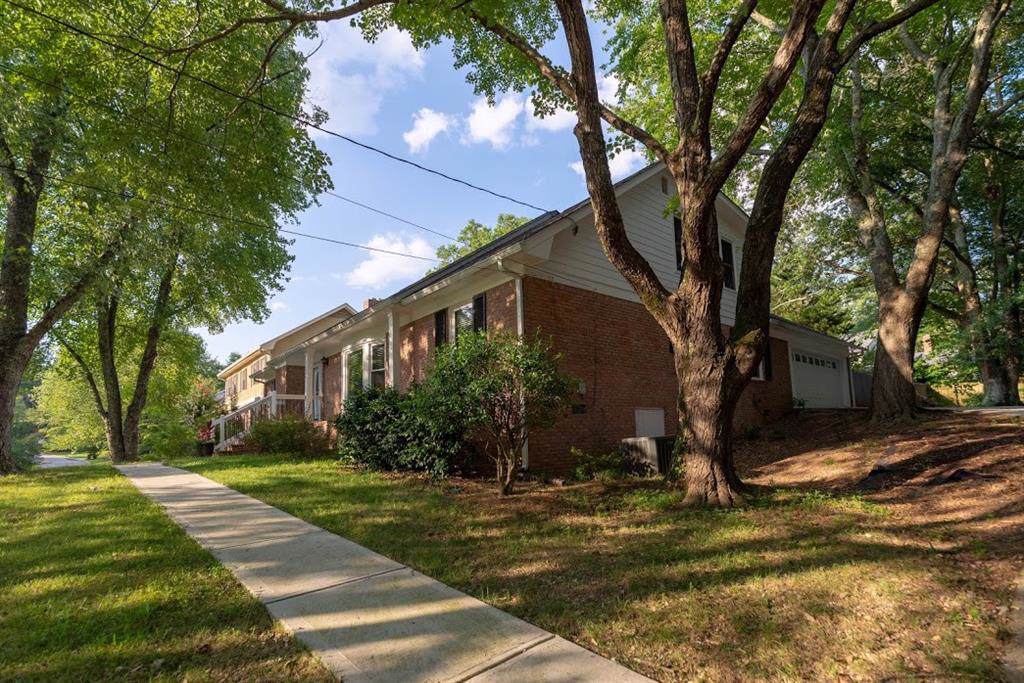 5123 Lakesprings Drive - Photo 1