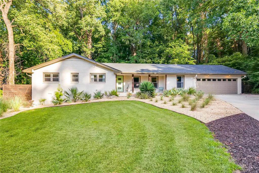 2826 Overlook Drive - Photo 1