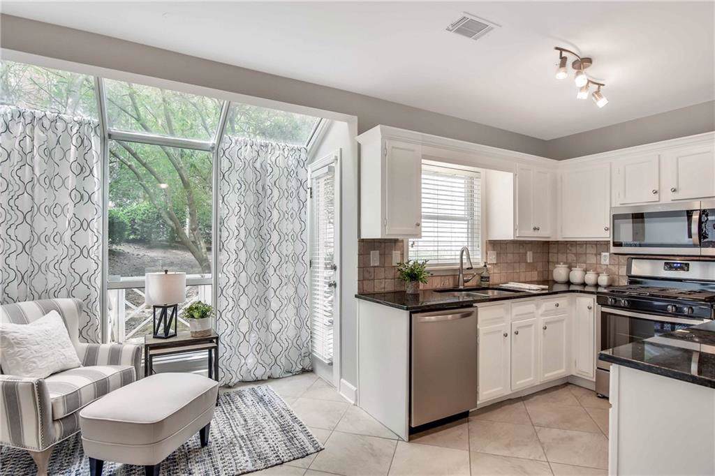 7500 Roswell Road - Photo 1