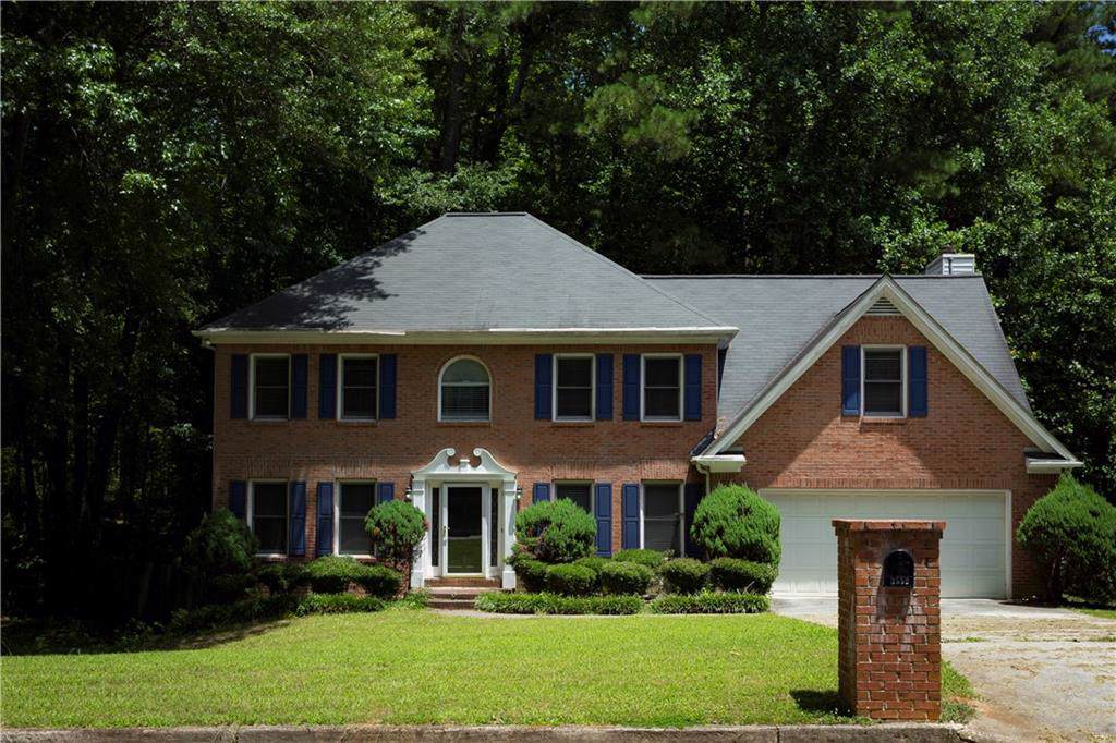 3552 Hunters Hill Drive - Photo 1