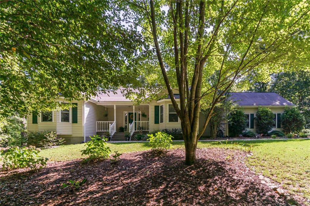 131 Hickory Nut Trail - Photo 1