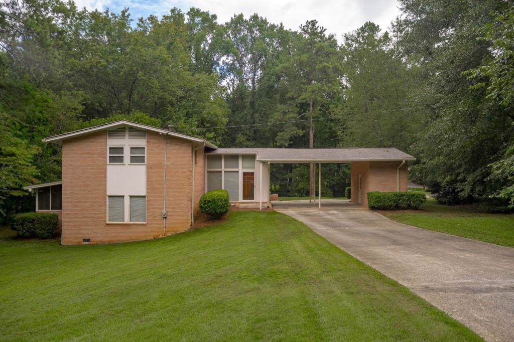 3327 Embry Circle - Photo 1
