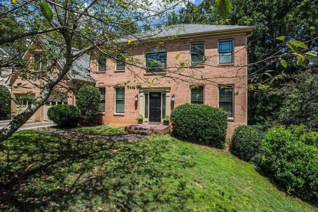 105 Bent Oak Way - Photo 1