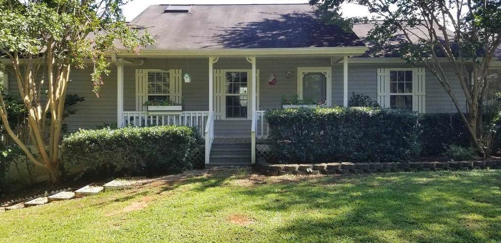 1631 Kirkland Road - Photo 1
