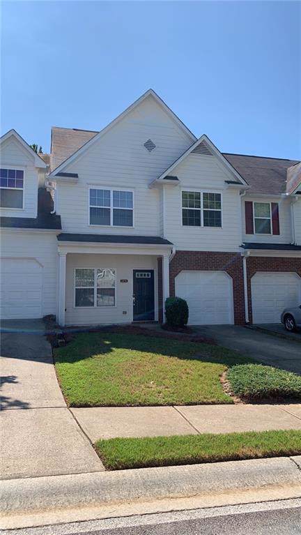 2415 Suwanee Pointe Drive - Photo 1