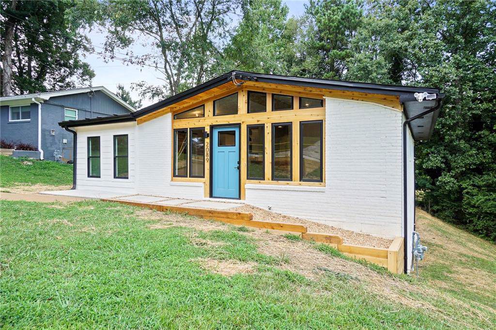 2089 Claude Street - Photo 1