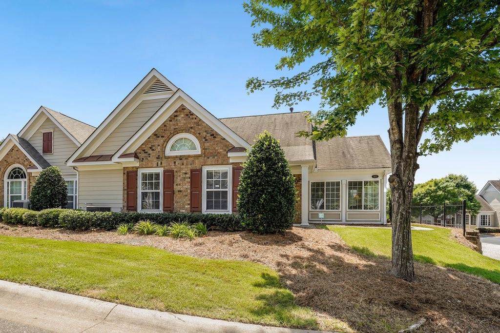 6105 Malloway Court - Photo 1