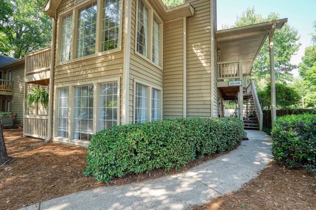 606 Country Park Drive - Photo 1