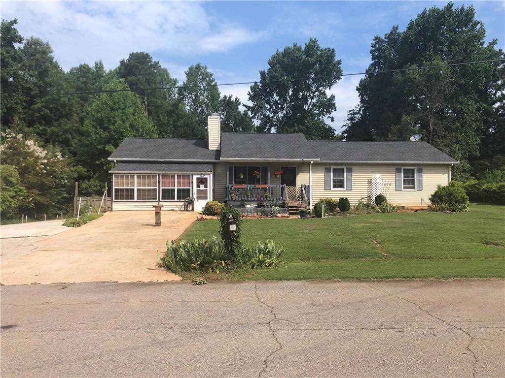 5437 New Castle Street - Photo 1