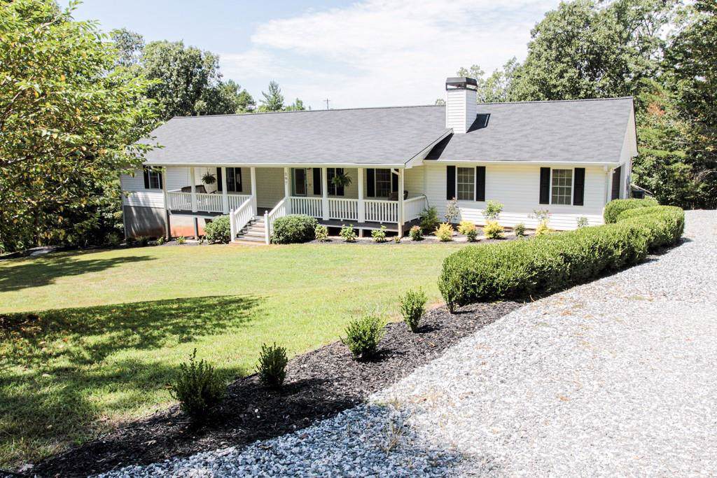 197 Sioux Way - Photo 1