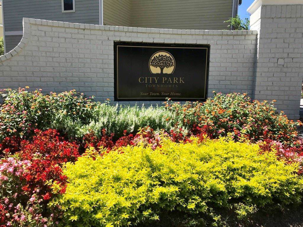 220 Semel Circle - Photo 1