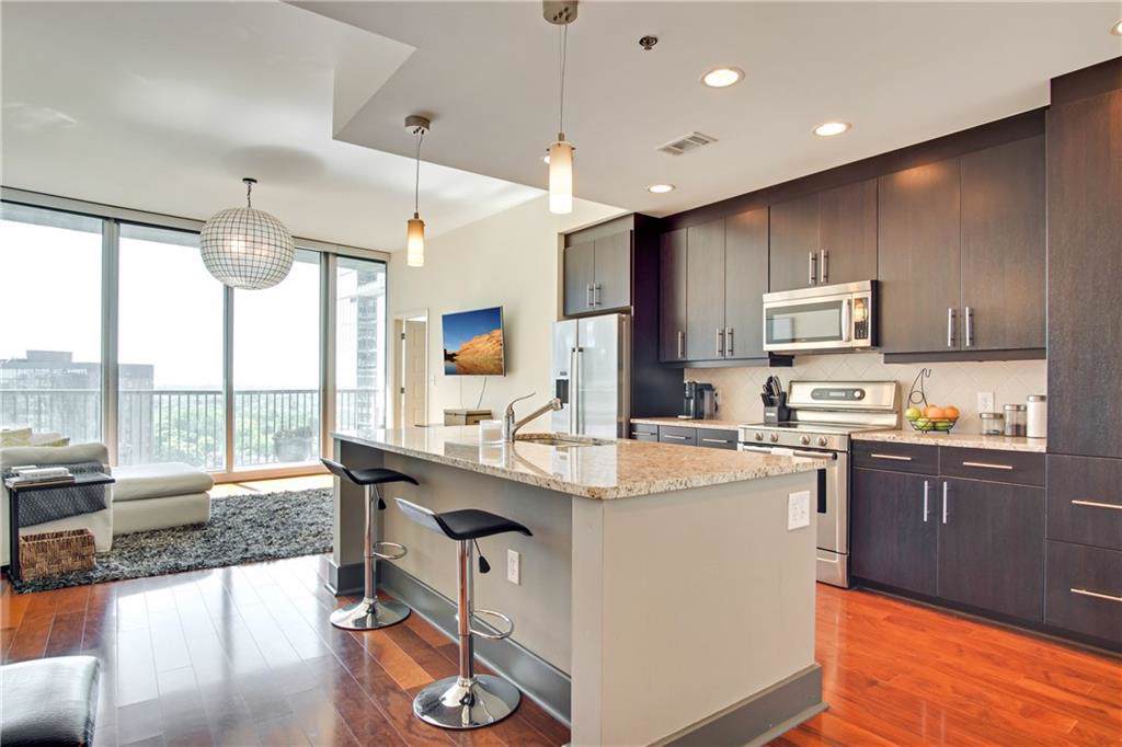 1080 Peachtree Street - Photo 1