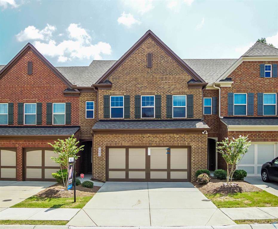 3990 Madison Bridge Drive - Photo 1