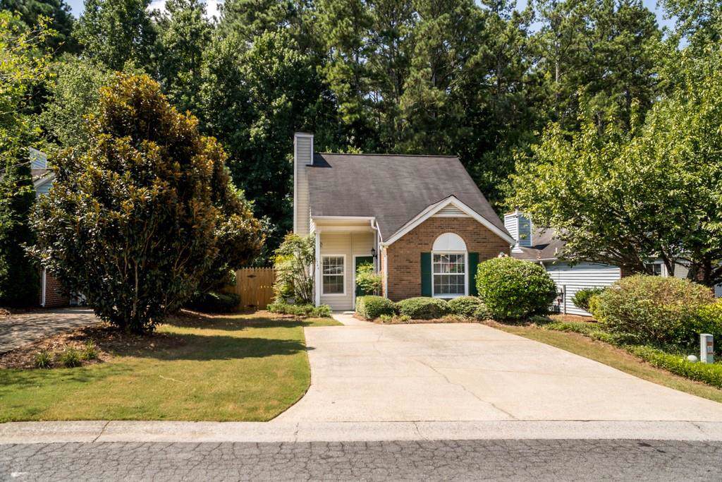 2744 Highland Ridge - Photo 1
