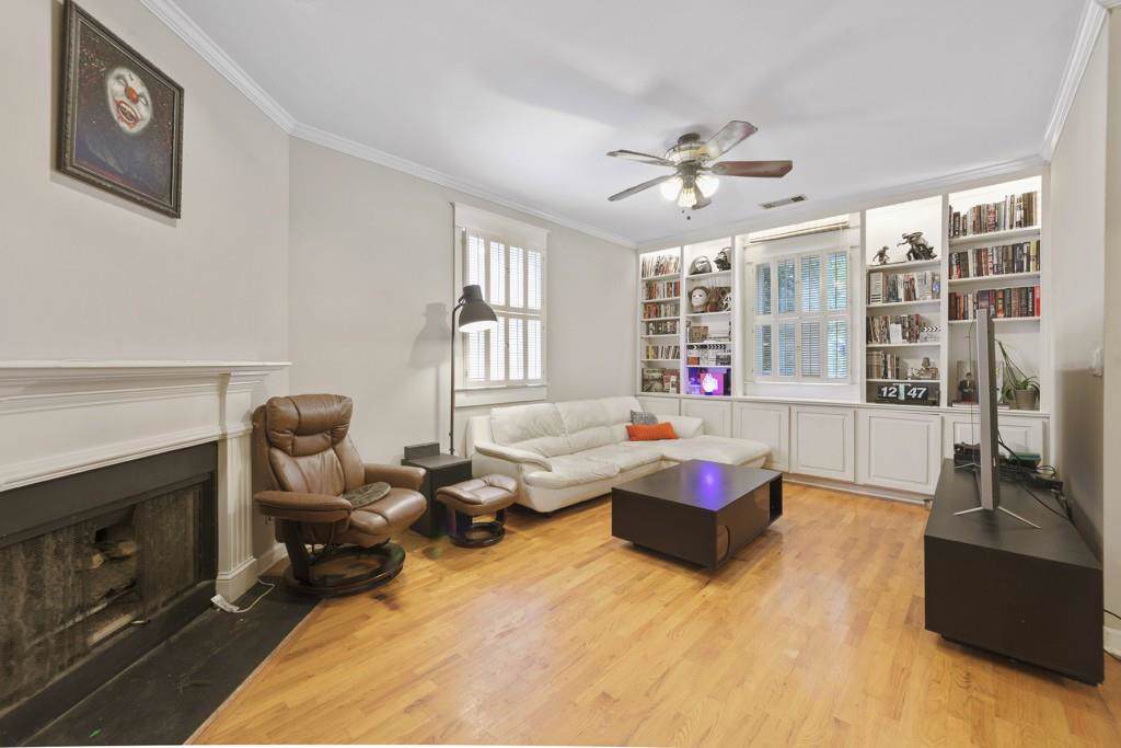 284 Glenwood Avenue - Photo 1