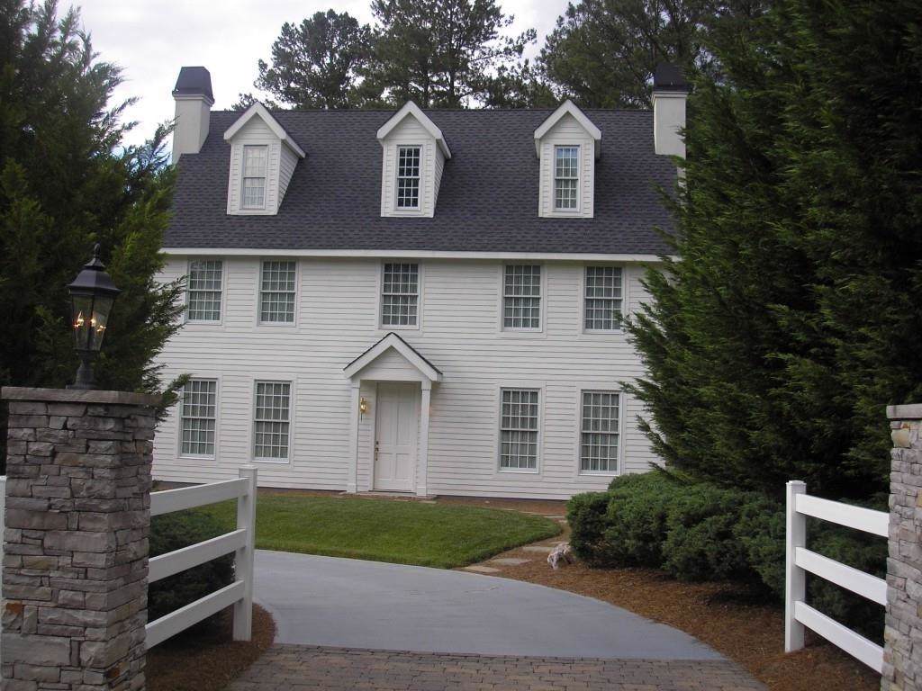 3027 Clearbrook Drive - Photo 1