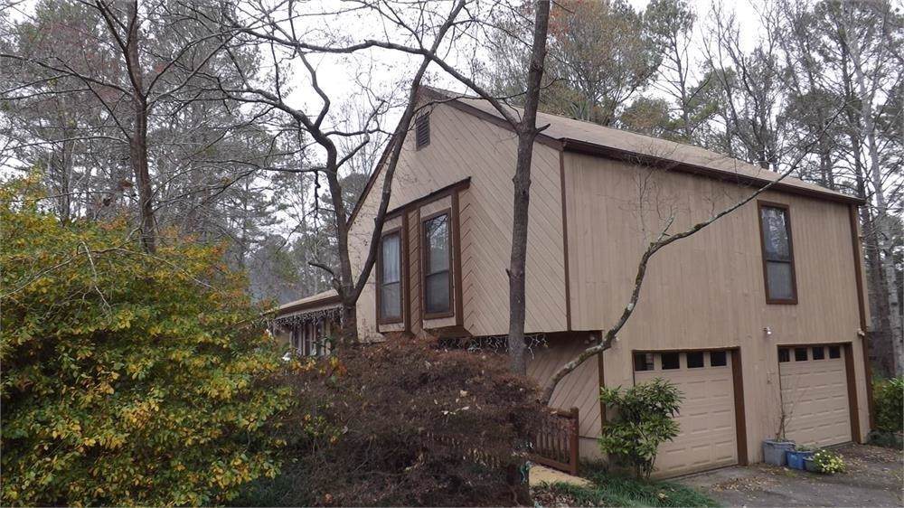 2060 John Dodgen Way - Photo 1