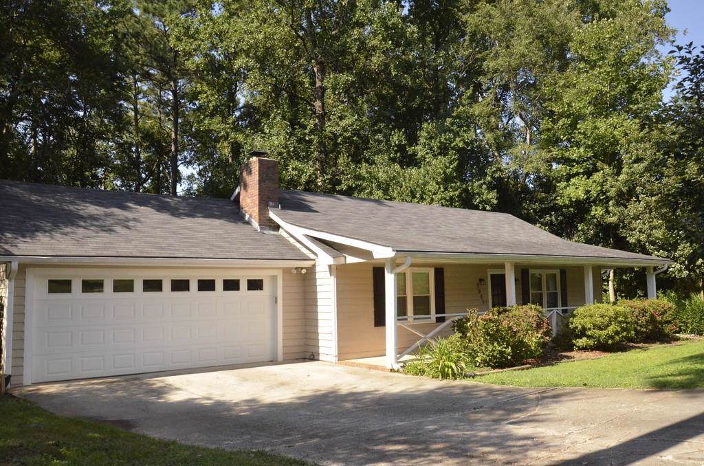 3869 Vicki Court - Photo 1