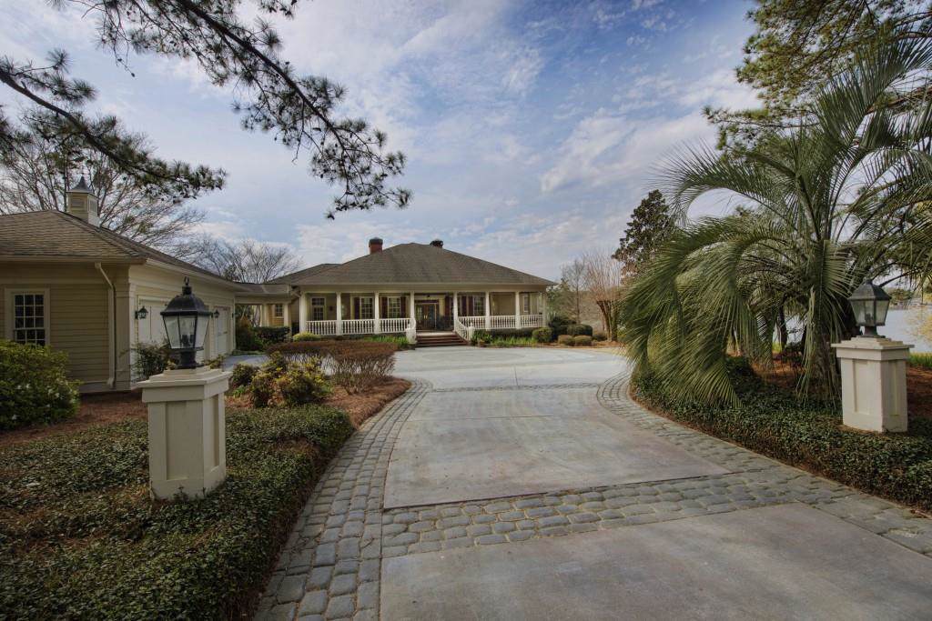 111 Chehaw Court - Photo 1