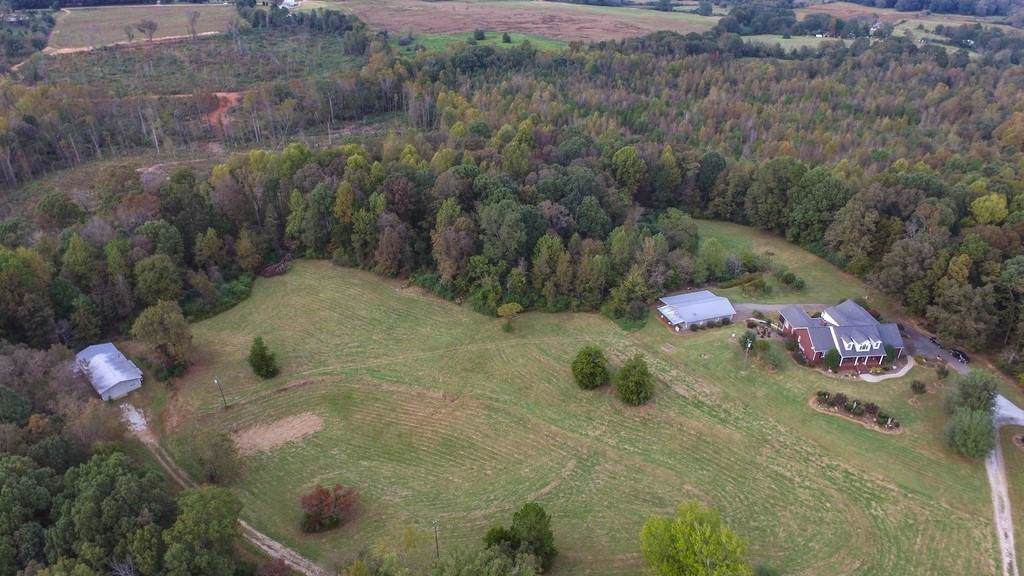 181 Whippoorwill Lane - Photo 1
